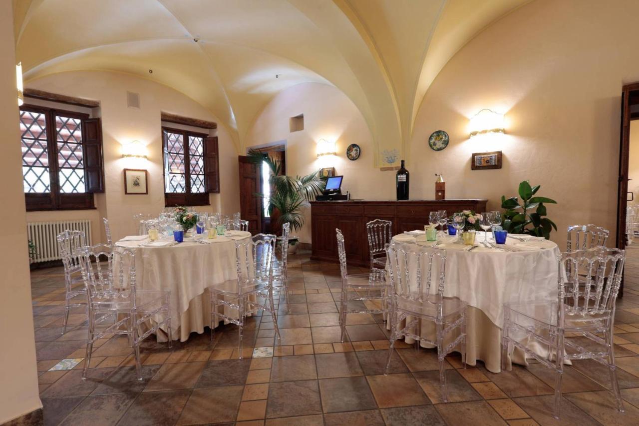 Hotel Corte Dei Tini Teramo Esterno foto